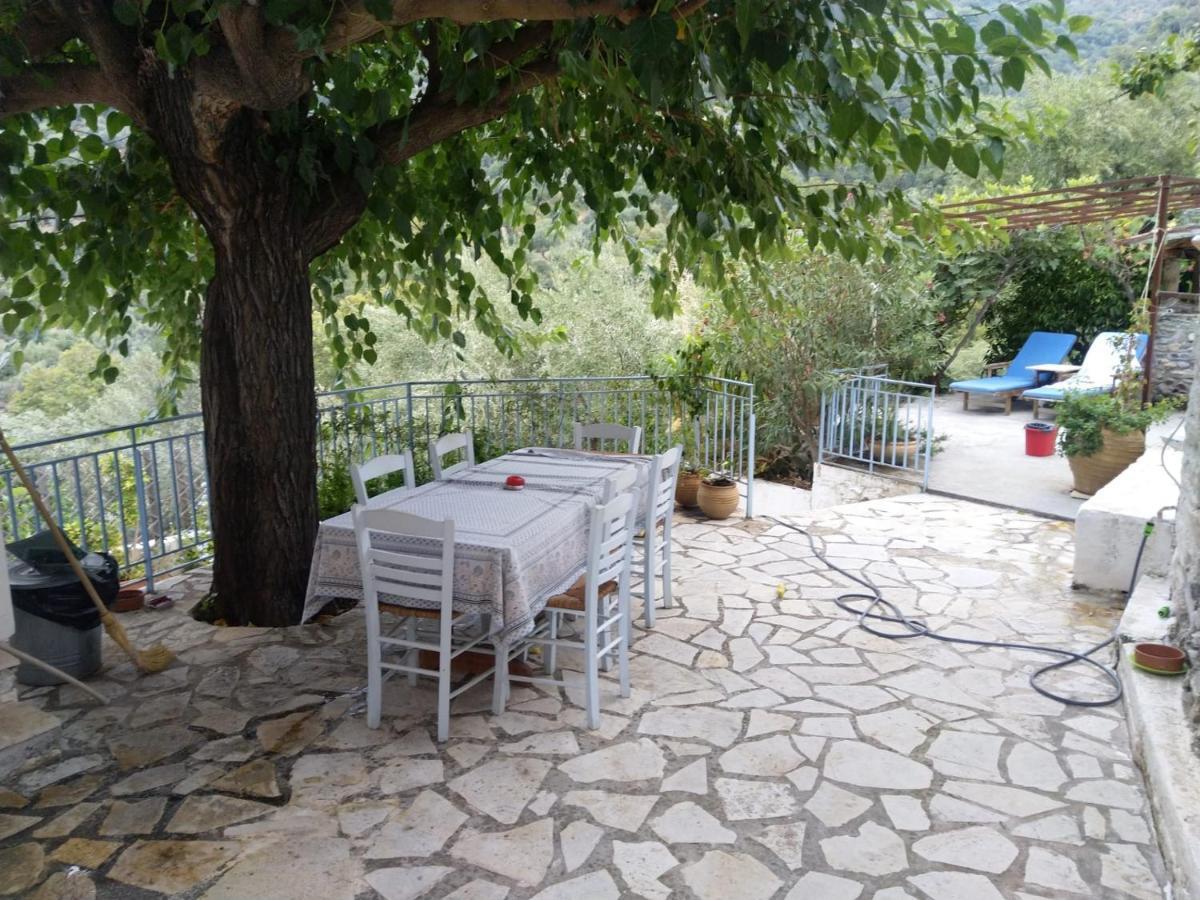 Maison Charme Avec Piscine Privee, Pres De La Mer A Sappounakeika, Tyros Sapounakeika Exteriör bild